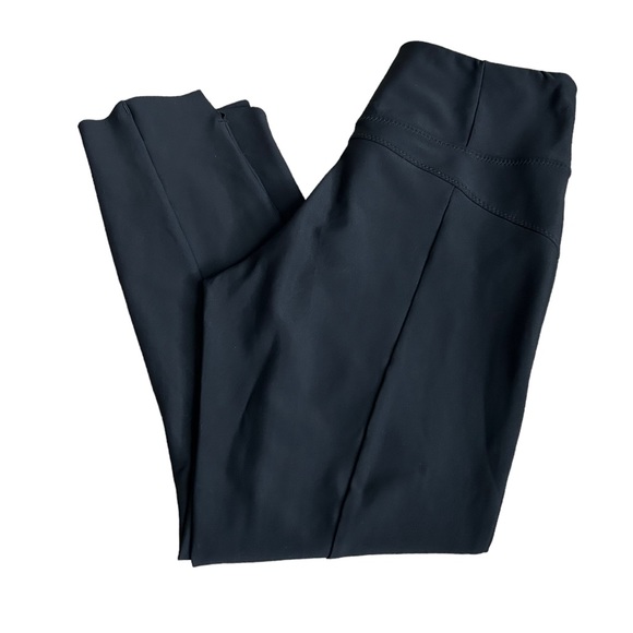 ATHLETA stellar crop legging - Picture 2 of 4